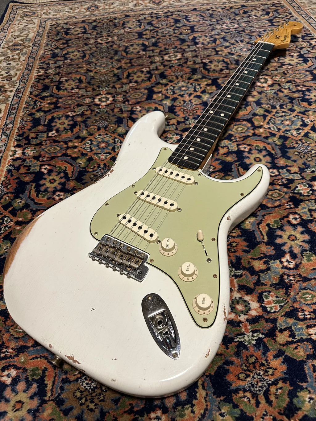 ★Custom Relic OlympicWhite Stratocaster★ Fender Limited Edition 1964 L-Series Stratocaster Heavy